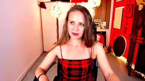 Emilia Bedy online show from July 22, 5:20 am