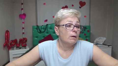 EmiliaGree online show from November 24, 6:39 pm