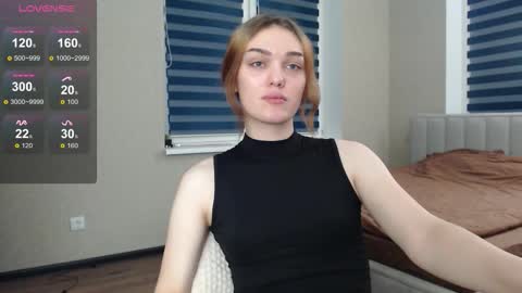 Emi online show from November 13, 3:04 pm