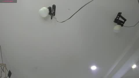 EmiliaRose online show from April 2, 9:00 pm