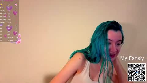 Emily online show from June 13, 9:36 pm