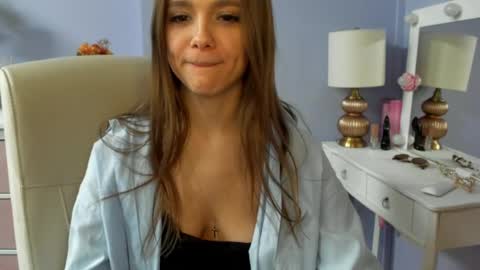 Emilly online show from April 21, 6:53 am