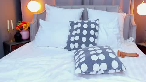 EMMA online show from January 28, 12:26 am