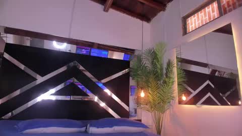 Emily  online show from September 13, 1:46 pm