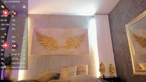 Emily  online show from March 20, 1:16 pm