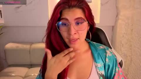 Emily  tp 700am - 1400pm online show from March 2, 12:45 pm