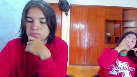 Emily and Soffy online show from May 4, 12:22 pm