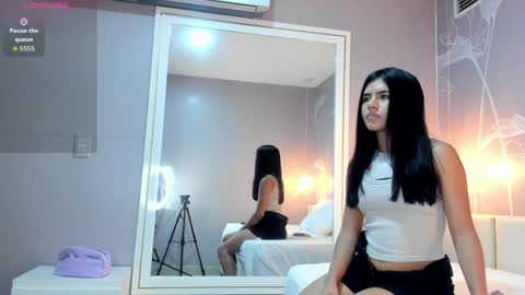 Emily online show from April 20, 11:52 pm