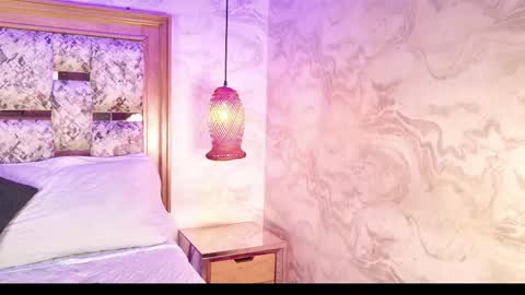 emily_dempsey online show from March 27, 7:04 pm