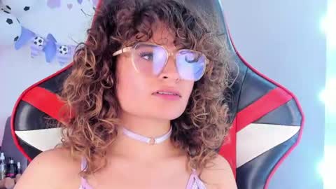 Emily online show from July 15, 10:31 am