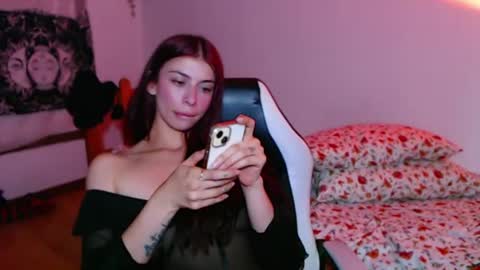 Emily online show from July 17, 9:39 pm