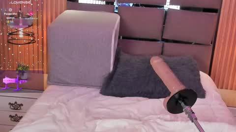 Emily online show from September 18, 10:14 pm