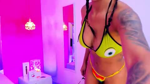 Emily online show from September 11, 11:44 am