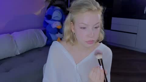 emily shepard online show from July 31, 2:45 am