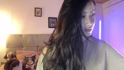 Emily  Swan online show from January 24, 10:41 pm