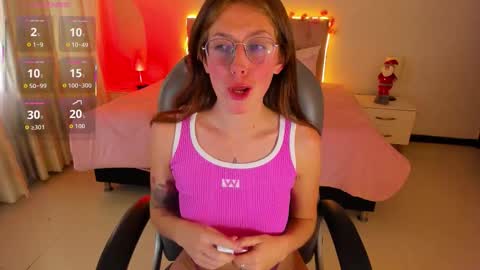 emily_warren__ online show from November 25, 8:29 pm