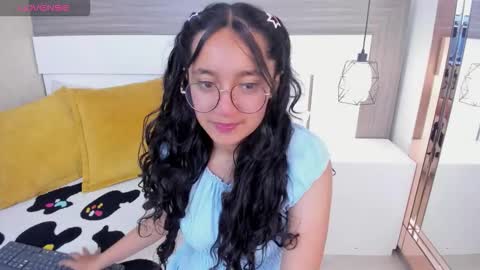 Emily Bluush online show from March 7, 7:47 pm