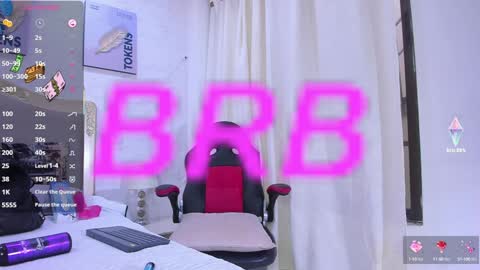 Emily online show from January 25, 5:51 pm