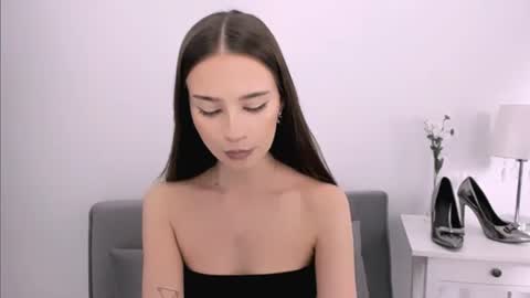 EmilyCharming online show from February 20, 5:15 pm