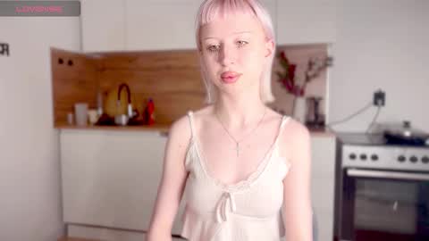 Emily online show from March 1, 9:52 pm