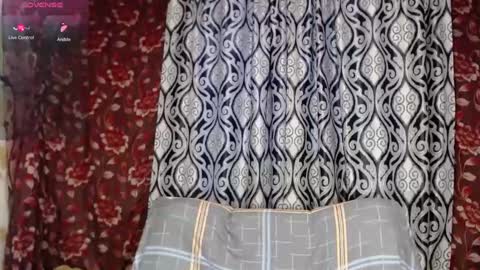 Snapshot of emilydoth chatting on December 18, 8:53 am EmilyDoth online show from December 18, 8:53 am