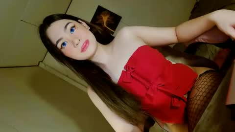 ariane online show from June 4, 10:43 am