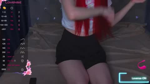 EmilyKents online show from September 29, 1:48 am