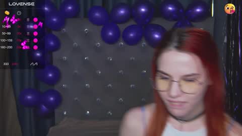 EmilyKents online show from November 30, 2:29 am