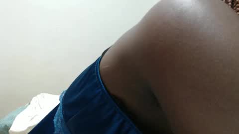 Emilly online show from March 22, 8:40 am