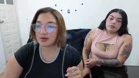 emily  friends online show from September 24, 7:53 pm