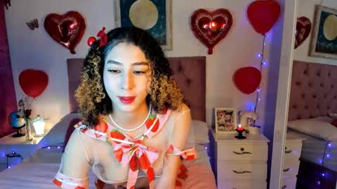 Emily Santana online show from February 21, 2:25 am