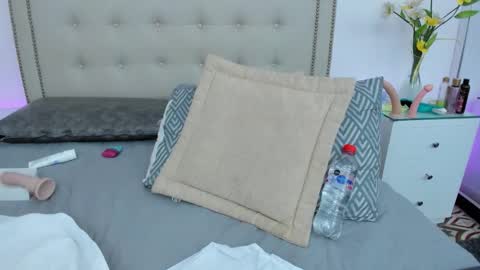 emilysweet online show from November 19, 6:28 pm