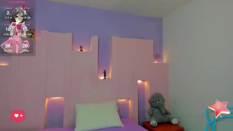 emilywilliis online show from March 7, 12:05 pm