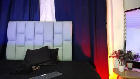 Emily  online show from February 1, 3:03 am