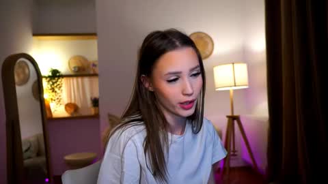 Your Emma online show from December 21, 12:20 am