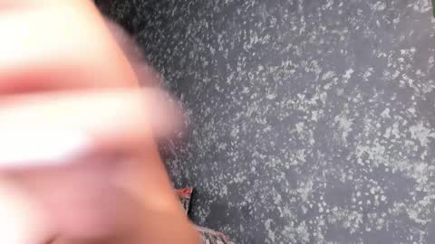 Emma online show from April 4, 8:16 pm