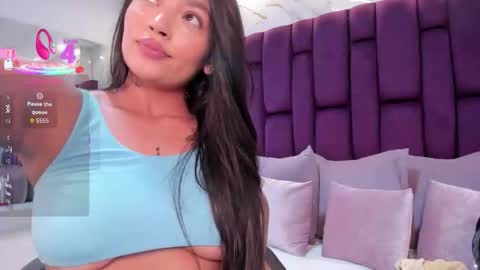 pau online show from February 20, 5:37 pm