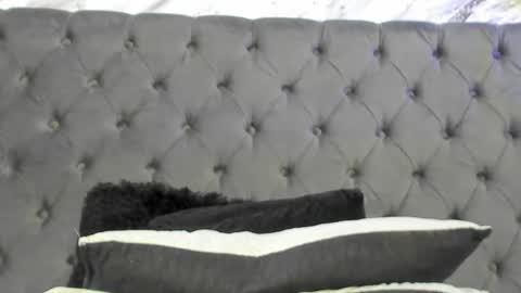 Emma online show from May 26, 9:43 pm