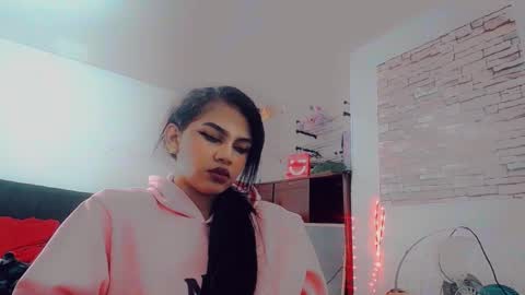 emma online show from February 15, 12:57 am