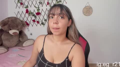 emma_grayys online show from November 17, 6:38 am