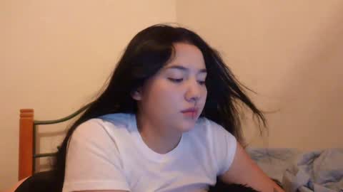 emma_johnson_ online show from October 10, 3:56 am