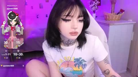 emma_kirks online show from June 5, 12:43 pm