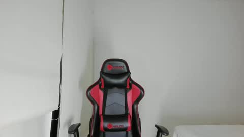 Emma 3 online show from February 24, 12:20 am