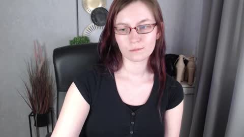 emma online show from March 11, 2:53 pm