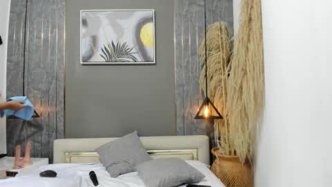 Emma online show from February 3, 11:25 am