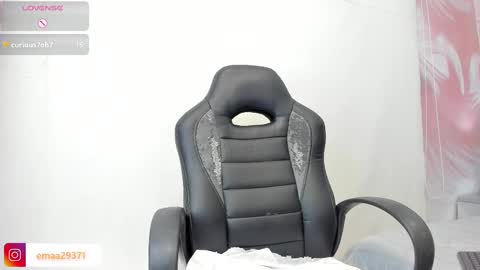 Emma online show from February 24, 9:31 pm