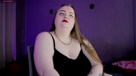 Emma Razumovskaya online show from September 23, 10:05 pm