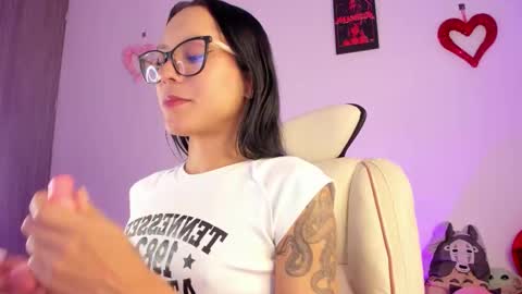 Emma online show from February 25, 3:43 am