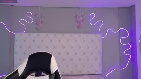 emma_visconti online show from September 28, 12:36 pm