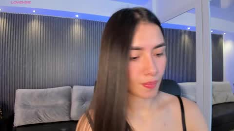 Snapshot of emmaa_robertts chatting on September 20, 12:19 pm Emma Everyday From 0530 to 1430 Col Time online show from September 20, 12:19 pm